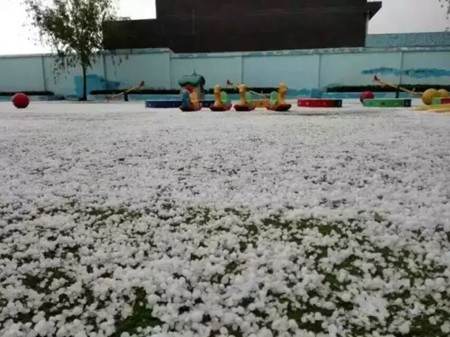 4月27日渭北七县市遭受特大冰雹袭击(1)