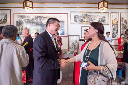 西部风情文化交流中心挂牌仪式隆重举行(7)