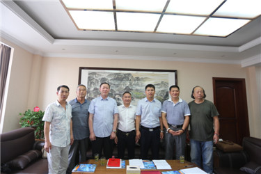 《西部风情》杂志社延安工作站举行揭牌仪式(1)