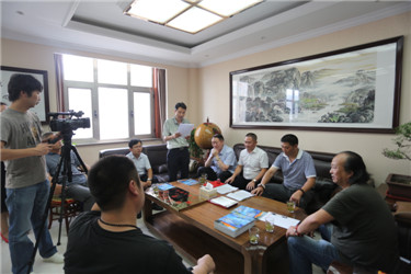 《西部风情》杂志社延安工作站举行揭牌仪式(2)