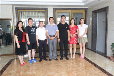 《西部风情》杂志社延安工作站举行揭牌仪式(8)