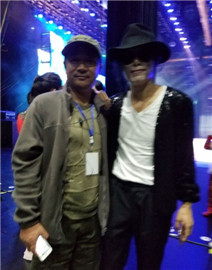 王杰克逊受明星孝行动组委会邀请 助演宿迁大型(5)