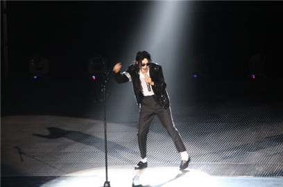 王杰克逊受明星孝行动组委会邀请 助演宿迁大型(6)