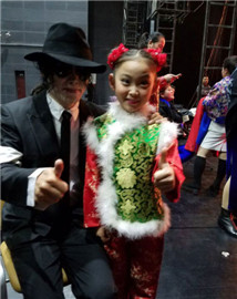 王杰克逊受明星孝行动组委会邀请 助演宿迁大型(4)