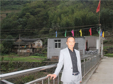 传承“三苦”精神   争做时代先锋(3)