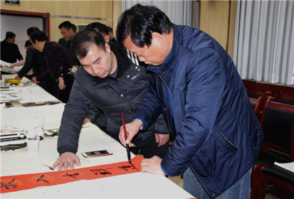 陕西弘文书画院举办“丁酉新春联谊会”(8)