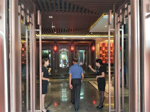 临沂新天居大剧院店隆重开业(3)