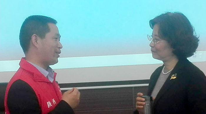 陕西省爱国主义志愿者协会参加学习两会精神宣讲报告会(4)