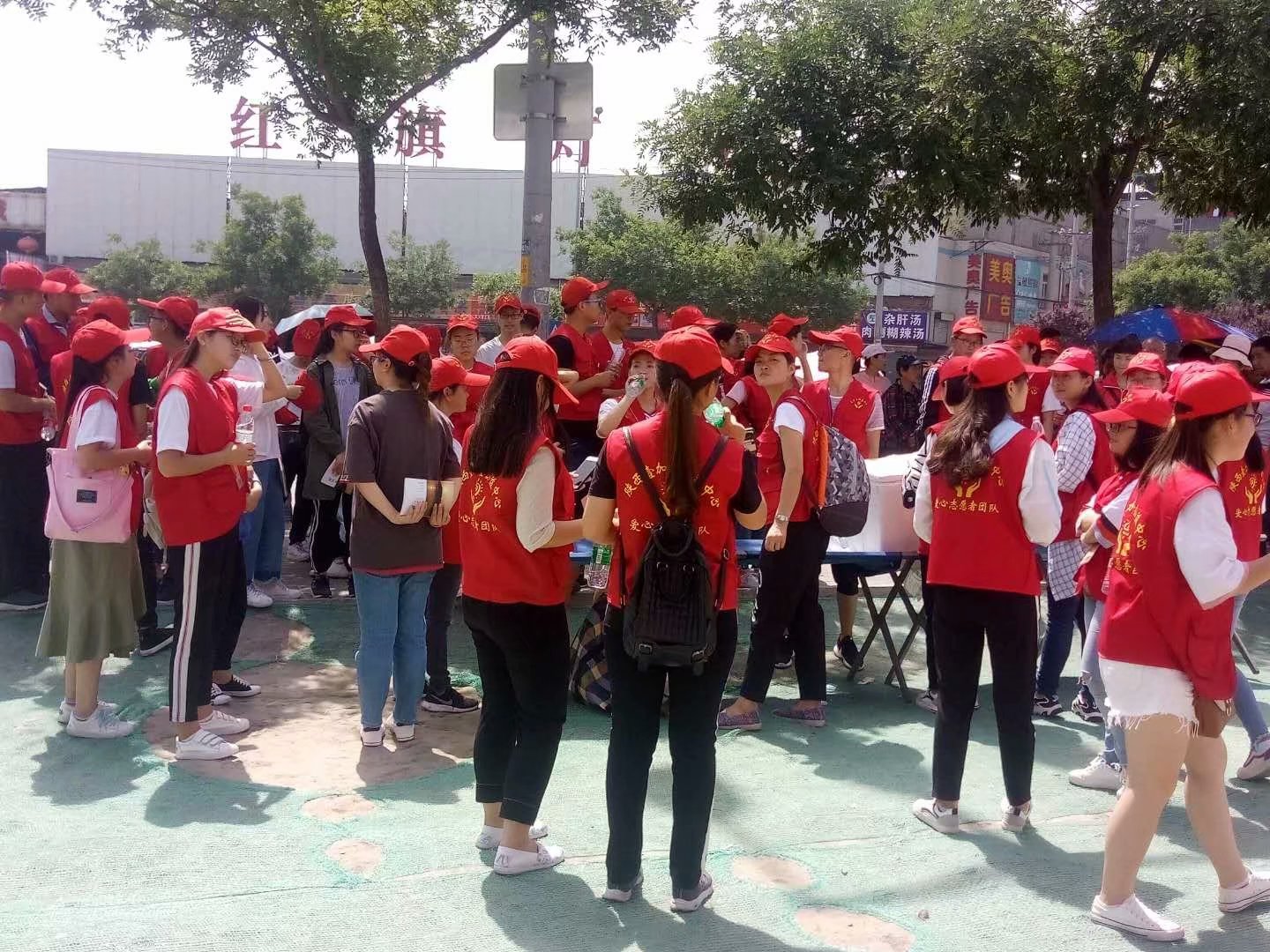 母亲节献爱心，壹加壹在行动(8)