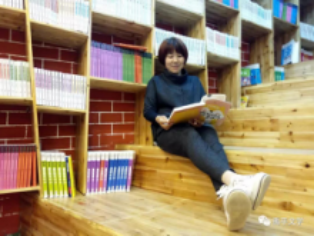 青年女作家罗档云长篇新作《梦里落花》出版(1)