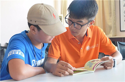 同谱禁毒和谐曲 共筑幸福泾欣园(3)