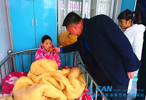 用爱心 温暖这个冬季