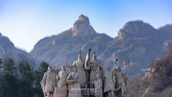 “春醒•忆老家”2018全国百家网络媒体走进汝阳西泰山、恐龙谷漂流景区