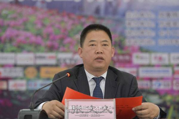 “春醒•忆老家”2018中国•方城全国百家网络媒体走进方城高峰论坛暨招商推介会举行