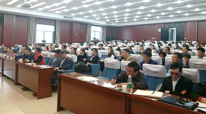 陕西省爱国主义志愿者协会参加学习两会精神宣讲报告会(3)