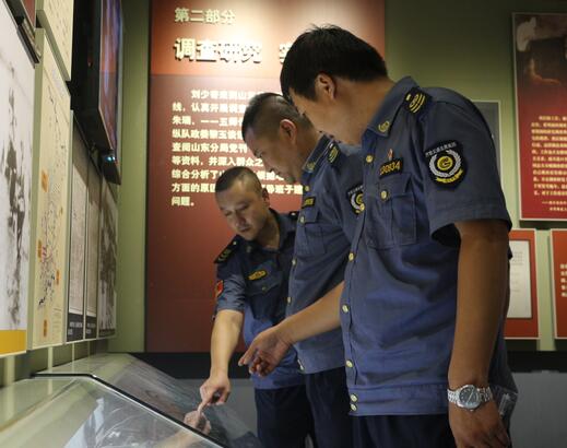 牢记誓词，不忘初心--红花埠收费站党支部纪念中国共产党成立97周年主题党日活动(2)