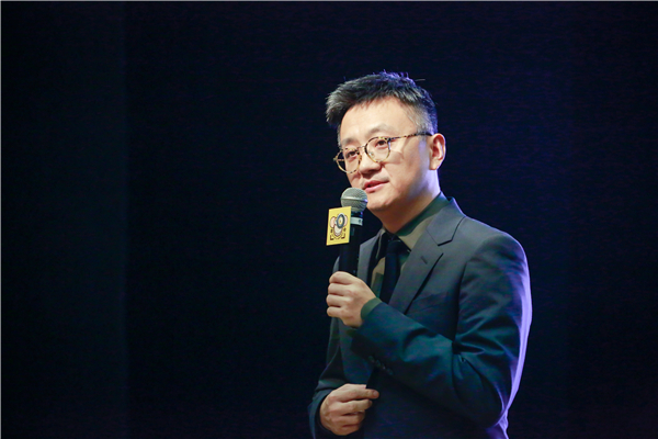 点击图片进入下一页 20151110170423876142.jpg