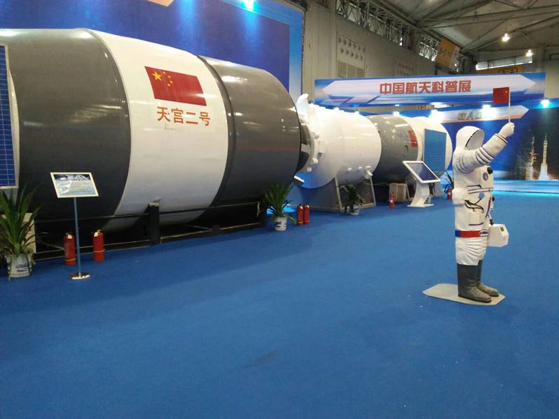 探秘“神七飞船”真实面纱,走进“中盛绿色2018首届草原文化旅游节”(1)