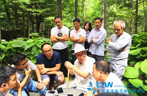 八一建军节来临 我们向老兵致敬!