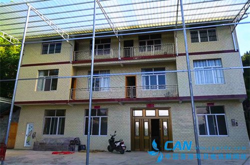 恩施大峡谷轿夫  用汗水浇灌幸福生活