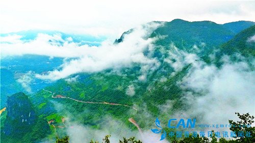 到恩施大峡谷  享受清凉世界