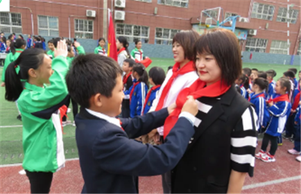 西安市莲湖区星火路小学少工委成立啦！(6)