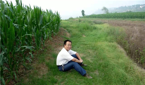 作家秋子红小说获微型小说征文奖(1)