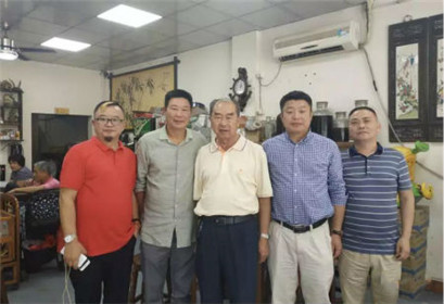 湘西散人王一丁：散人与酒(4)