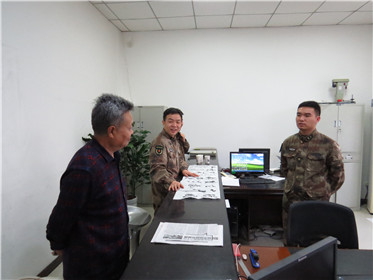 西安雄鹰劲旅国防教育基地书画研究院进行书画交流活动(6)