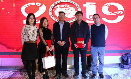 凝聚力量 再铸辉煌(5)