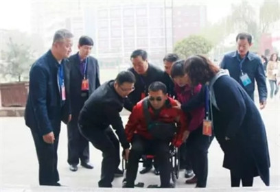 特殊考生,特别关爱,让严肃的招生考试工作有了温度(1)