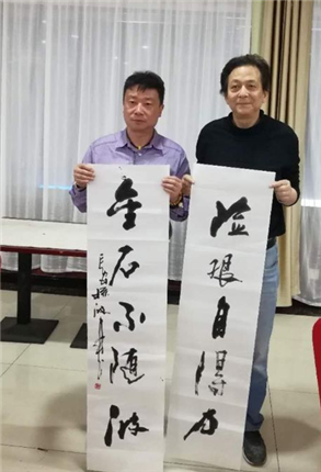 参观前辈故居   走多党合作之路(6)