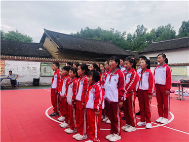 山城童行——陕西大眼蛙公益服务中心组织圆梦公益行(4)