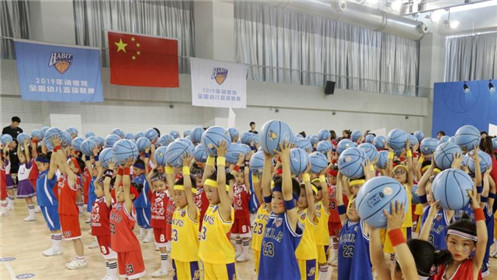 海彼特全国幼儿篮球联赛总决赛开启幼儿体智能篮球运动新时代(3)