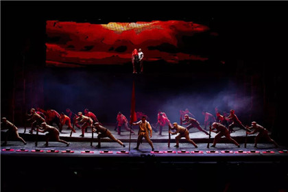 壮丽70年•见证延安红“一带一路”30余家国内外主流媒体观看红秀《延安 延安》(5)