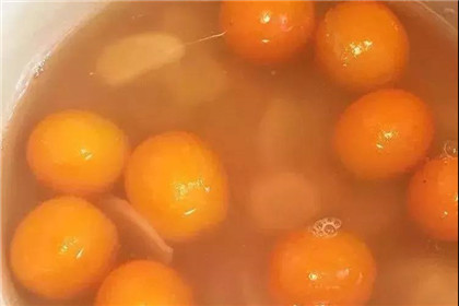 〖秋季养生方〗秋天把它蒸熟，专治咳嗽！(3)