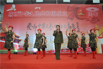 “爱我中华·三秦百姓书画展”在西安王寺隆重举行(11)