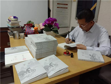 作家访谈■ 李虎山：为新时代农民工发声(3)