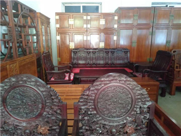 北京冠瑞福红木家具：艺在人工，实在人心(6)