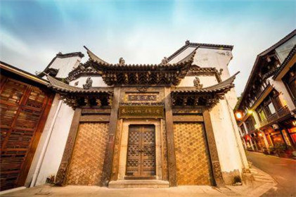 惊讶！西湖边竟然隐藏着一座铜宫，还免费参观？(28)