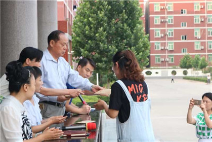 特别关注：永威学校2019年十大温暖瞬间(1)