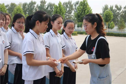 特别关注：永威学校2019年十大温暖瞬间(5)