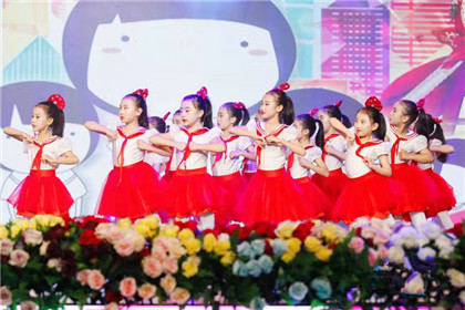 2020陕西小明星艺术团少儿春节联欢晚会圆满落幕(5)