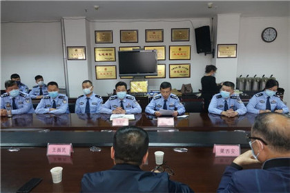 丝路传媒情深 翰墨警营飘香丝路(2)