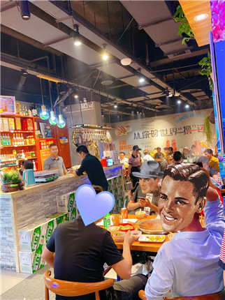 西安阿龙哥串串香：厚道赢得客满门(3)