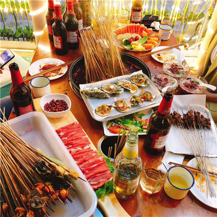 西安阿龙哥串串香：厚道赢得客满门(6)