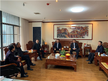 山阳县人民政府考察组一行前来陕师院考察(4)