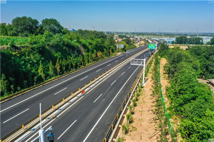 兵马俑专用线公路改扩建工程建设已进入尾声,9月底通车！(3)