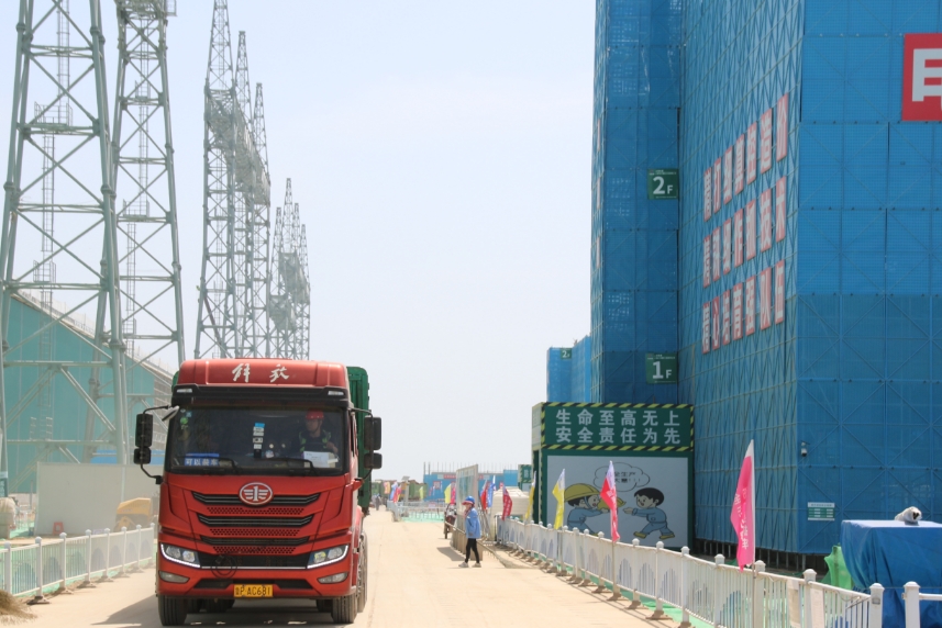 全国首座位于IV级湿陷性黄土区域换流站建设已达40%(3)