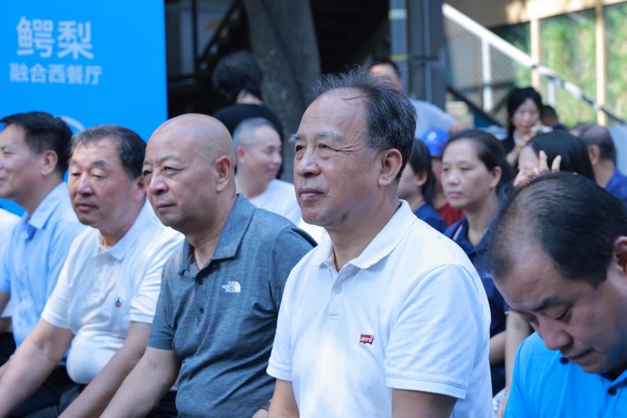 翰墨铸军魂·蓄力谱华章 陕西以琳书画院第四届书画展暨工业印记展在际华3511文创科技园隆重开幕(7)